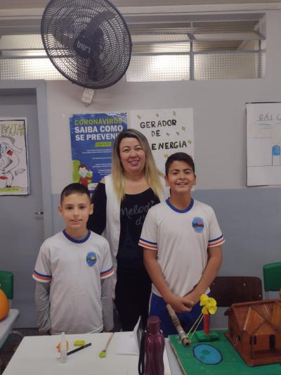 Escola Leocádio José Correia realizou a Feira de Ciências com os Alunos do 5º ano